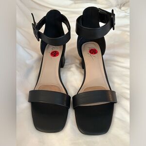 Mari A. is the brand.   Mari A. Mattie 2 Black size 10 Buckle Ankle Strap Sandal